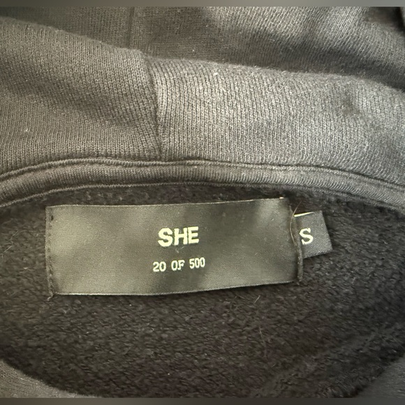 Darc Sport🖤 Hell Can’t Hold Us 🖤 Cropped Pierce Hoodie - Picture 5 of 10